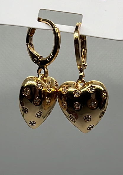 MEDICININIO METALO AUSKARAI